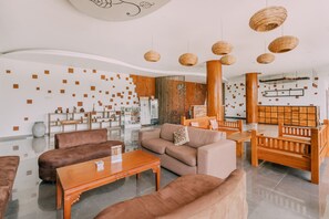 Interior entrance - The Salak Hotel (Denpasar)