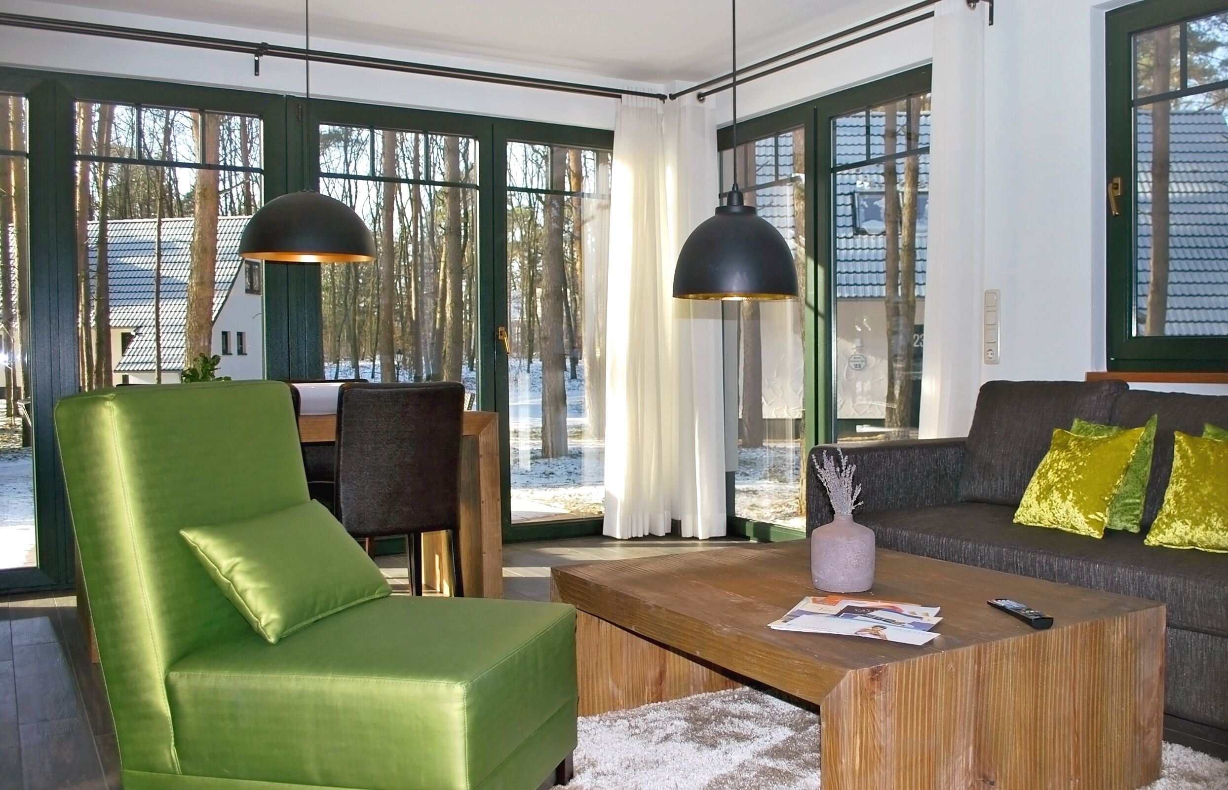 house, 2 bedrooms | living room | flat-screen tv