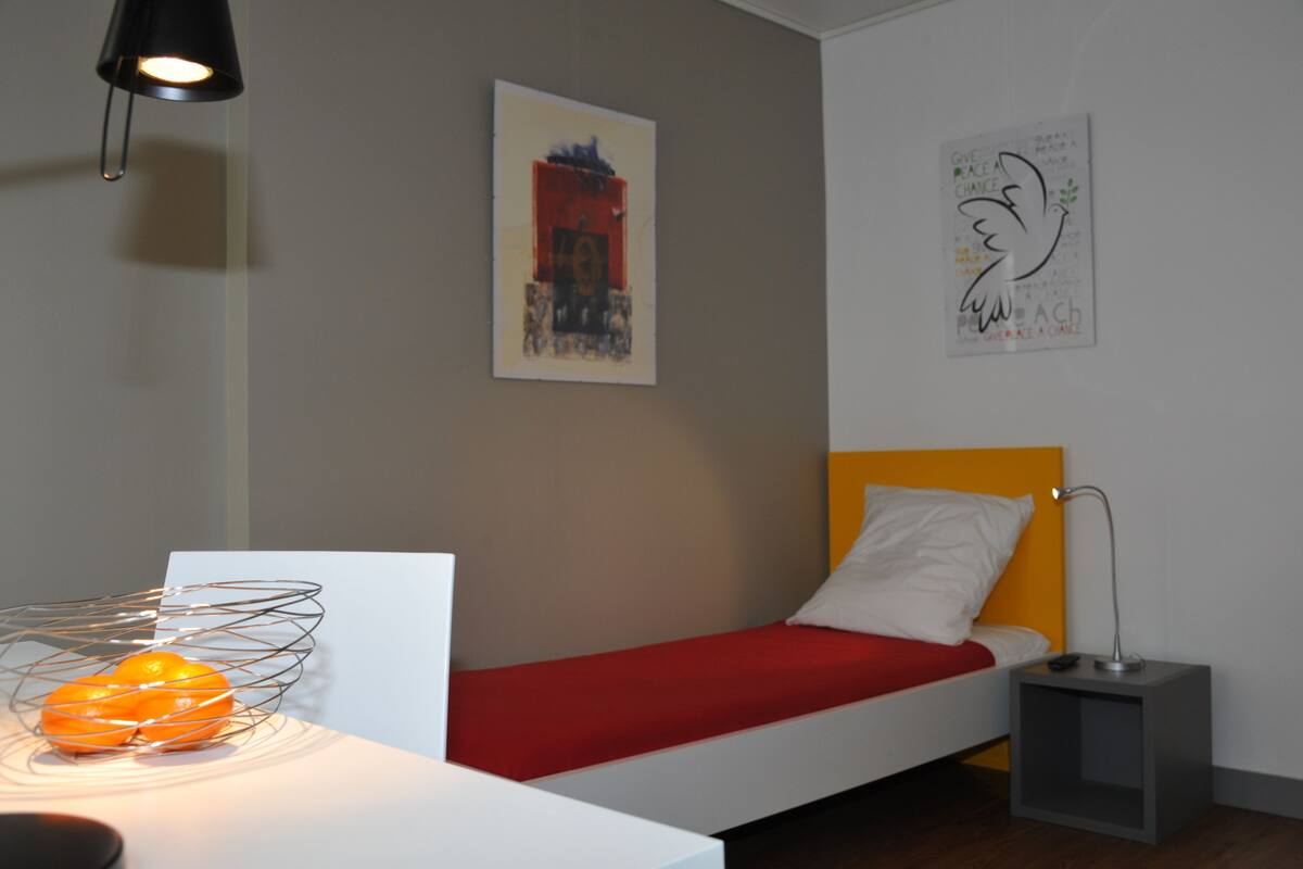 Chambre Simple Ăconomique, salle de bains commune