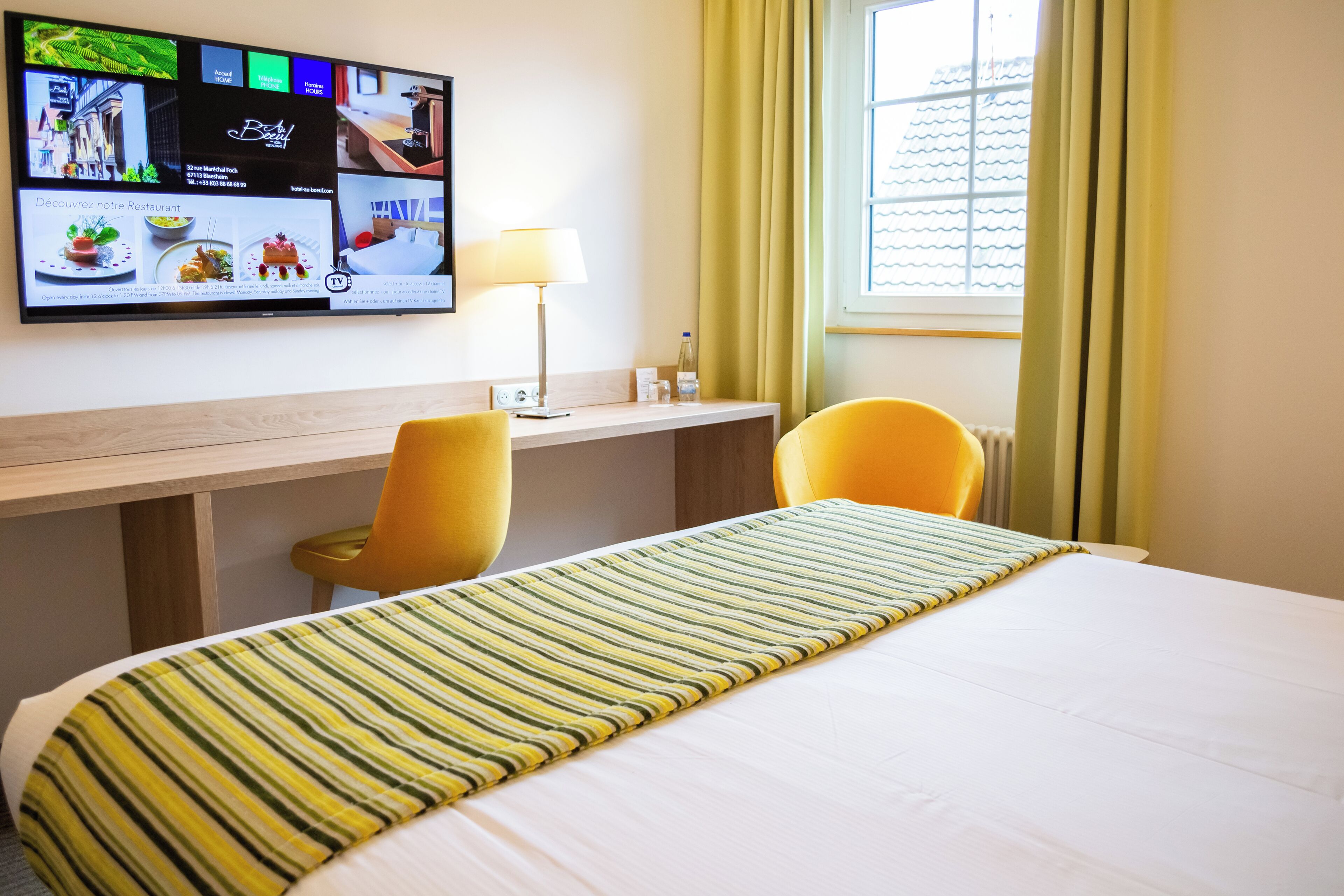 premium double or twin room | minibar, in-room safe, desk, laptop workspace
