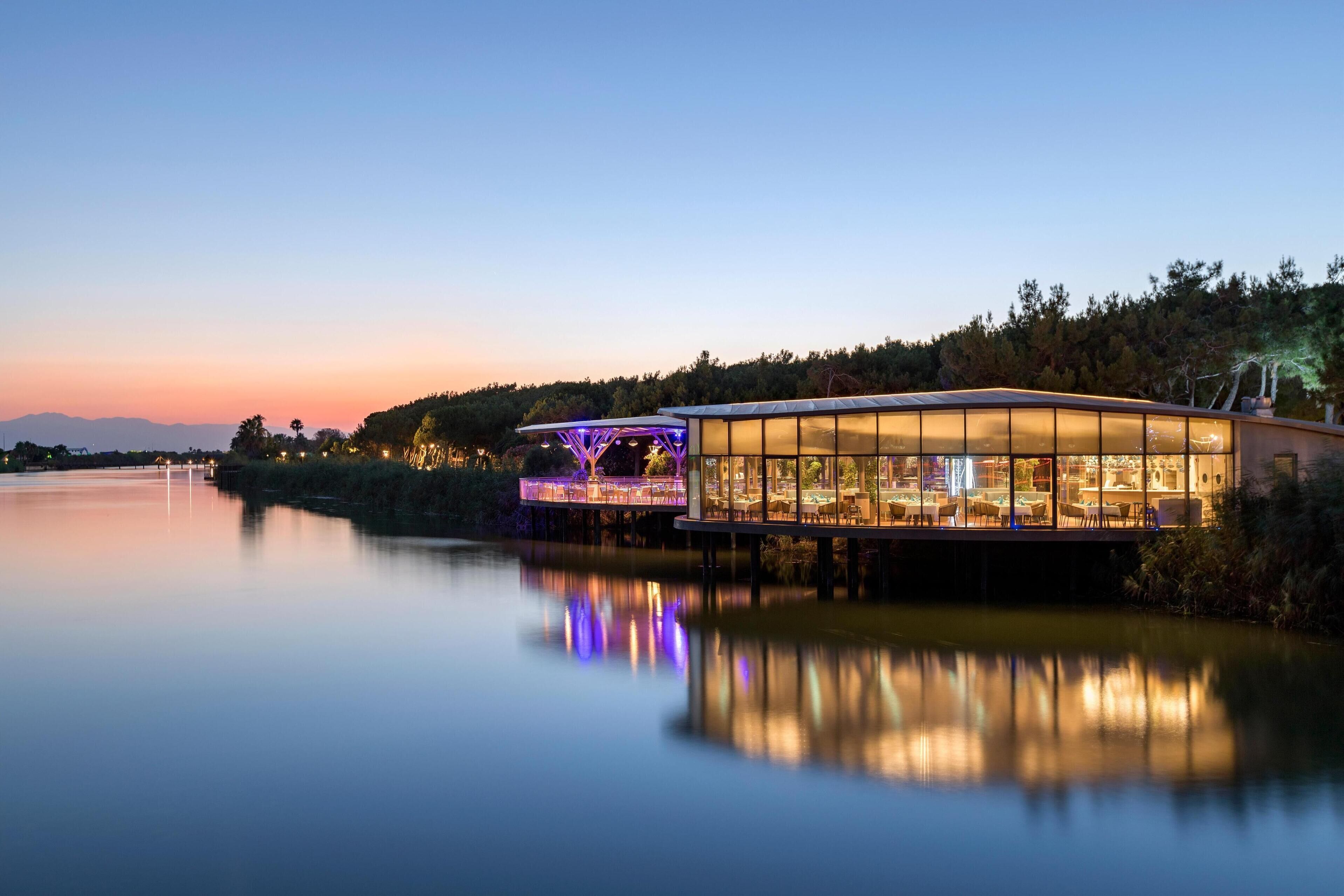 7 restaurants servant le petit déjeuner, spécialités Cuisine mexicaine