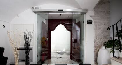 Edificio 15 House Elite