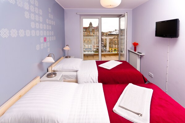 Design Twin Room, 2 Twin Beds, Non Smoking, Balcony