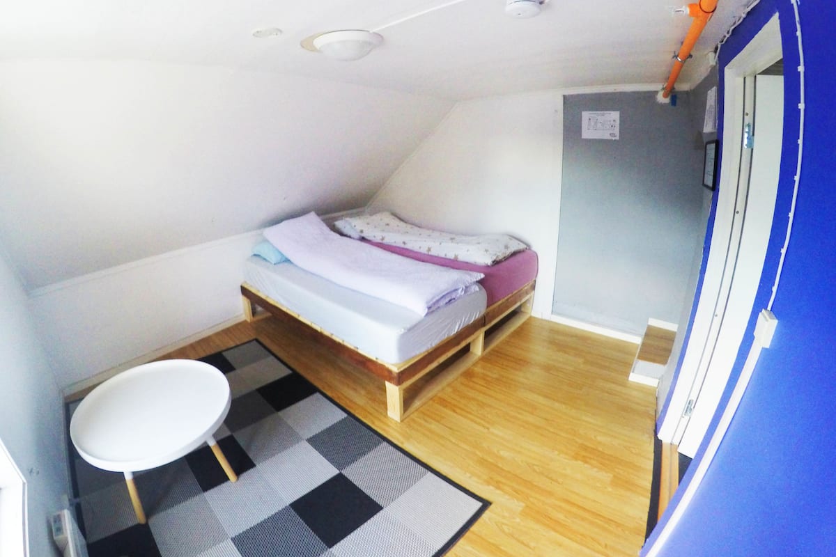 Chambre avec lits jumeaux | Accès au Wi-Fi (inclus)