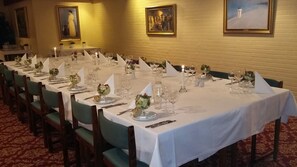 Dinner served, international cuisine - Hotel Kong Valdemar (Vordingborg)