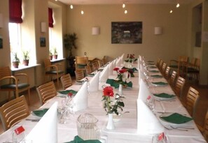 Dinner served - Hotel Kong Valdemar (Vordingborg)