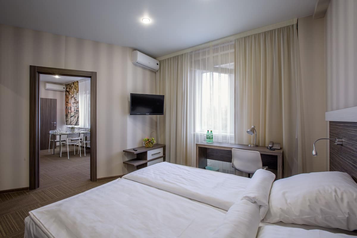 1 chambre, minibar, coffre-fort
