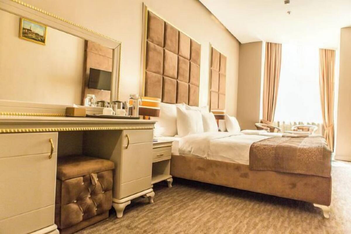 Minibar, in-room safe, soundproofing, iron/ironing board