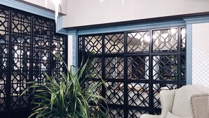 مطعم