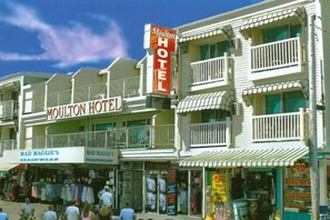 숙박 시설 정면