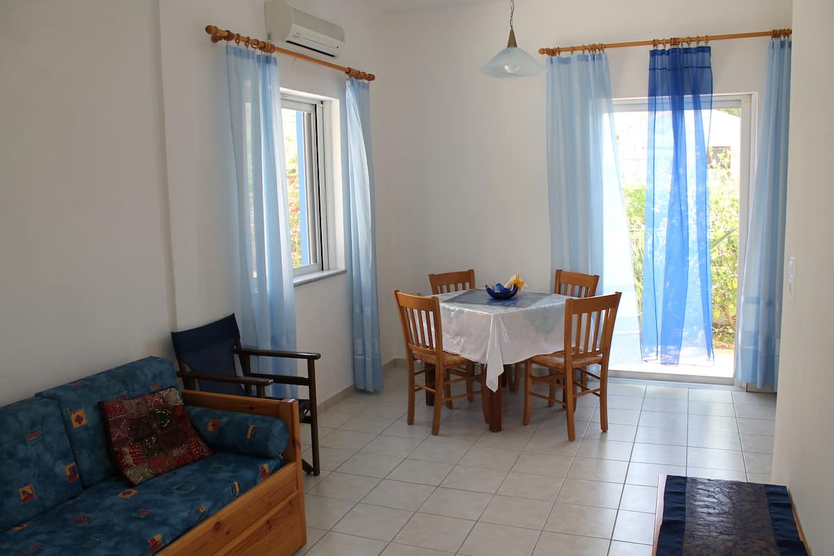Lejlighed - 1 soveværelse - terrasse - stueetage | Spisning på værelset