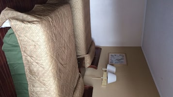 Standard Room, 2 Double Beds