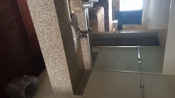 Chậu rửa trong phòng tắm