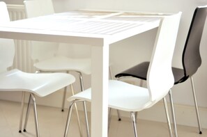 In-room dining - Midtown Hostel (Gdansk)