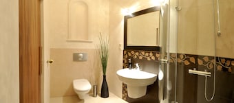 Midtown Hostel