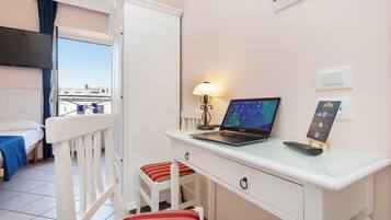 Camera con 2 letti singoli (2 Single Beds) | Una cassaforte in camera, Wi-Fi gratuito