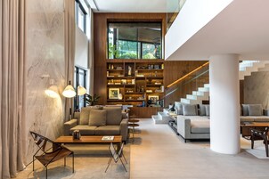 46-inch LED TV with cable channels, TV, Netflix