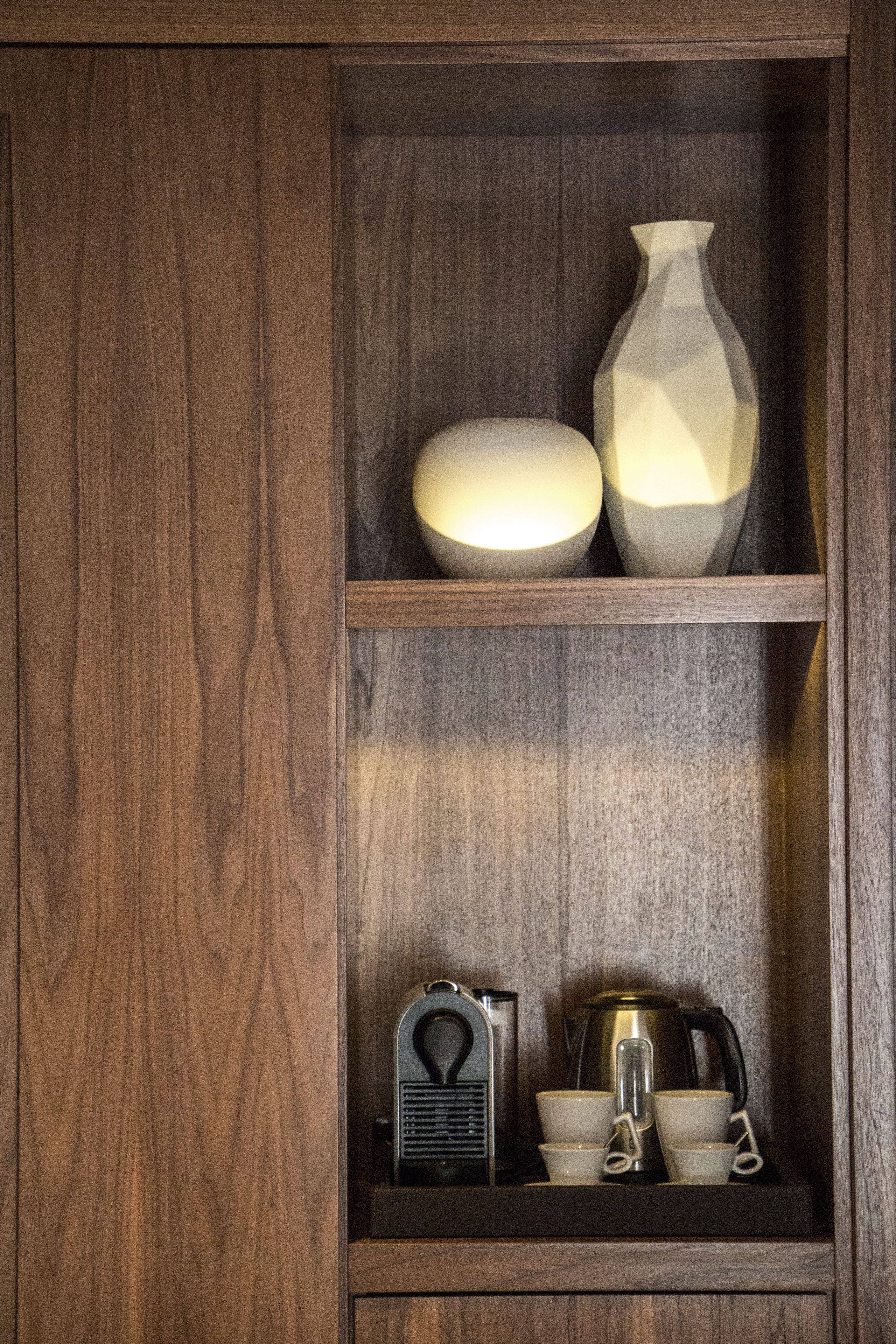 max | coffee and/or coffee maker