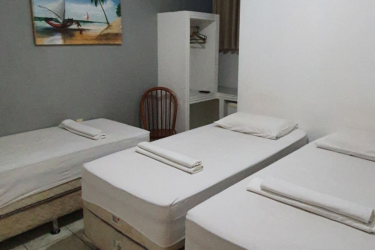 Triple Room | 1 bedroom, minibar, free WiFi, bed sheets