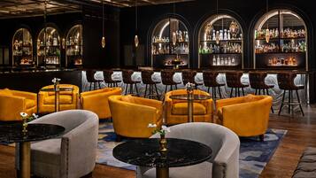 Bar Ă cocktails