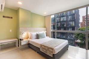 Habitacion Estandar con Vista | Coffres-forts dans les chambres, bureau