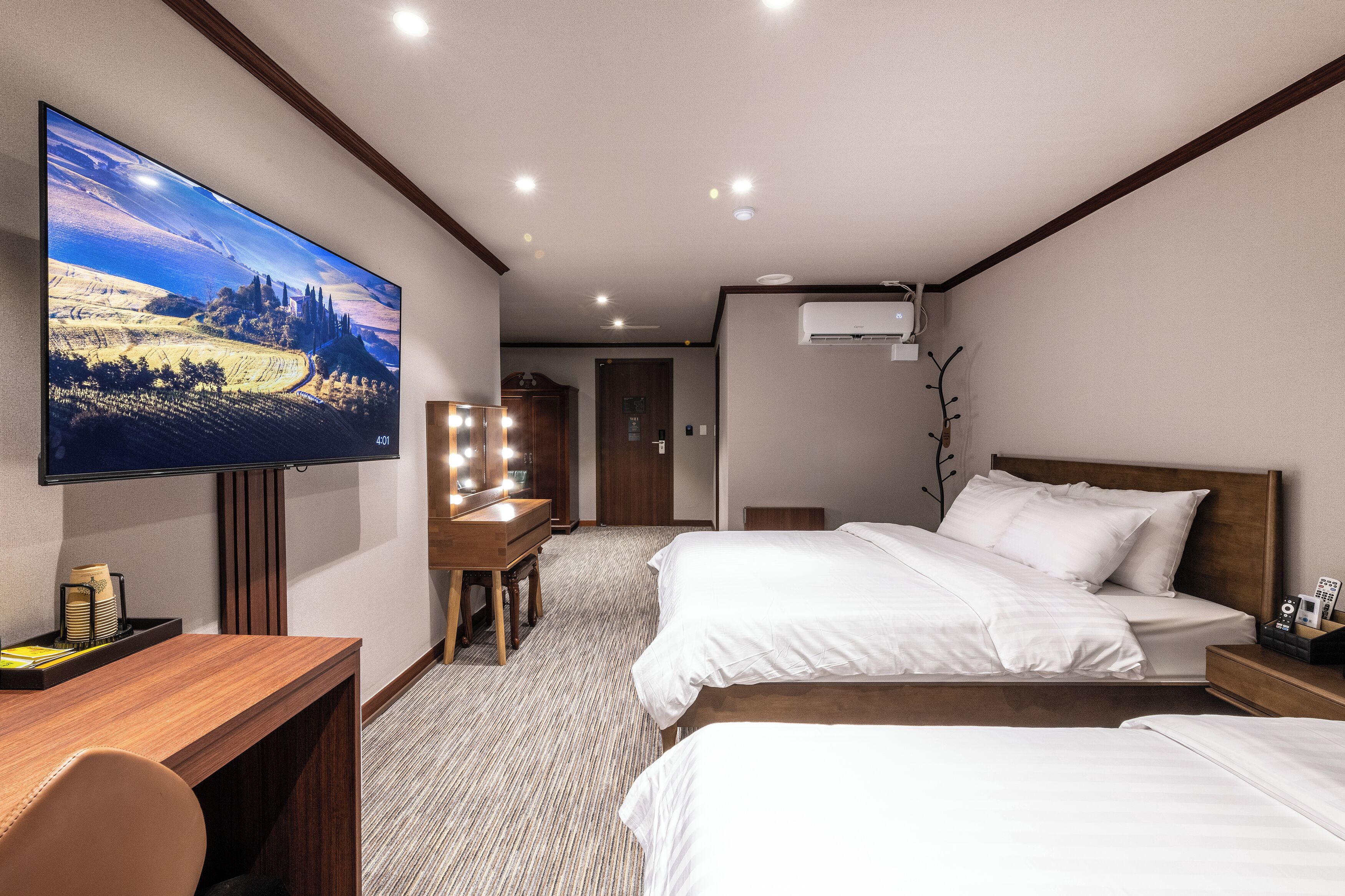 Decoración personalizada, muebles diferentes y wifi gratis 