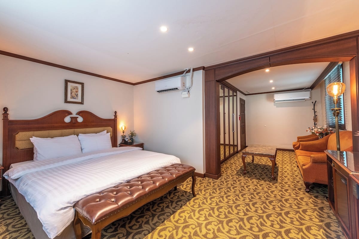 Suite Room | Individuell inredning, unika möbler och gratis wi-fi