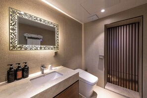 Chonji Twin Suite
