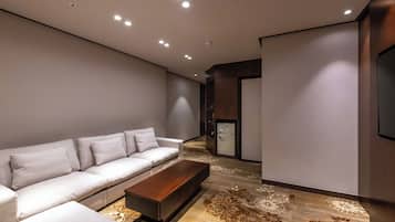 Decoración personalizada, muebles diferentes y wifi gratis