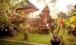 Pemandangan dari properti