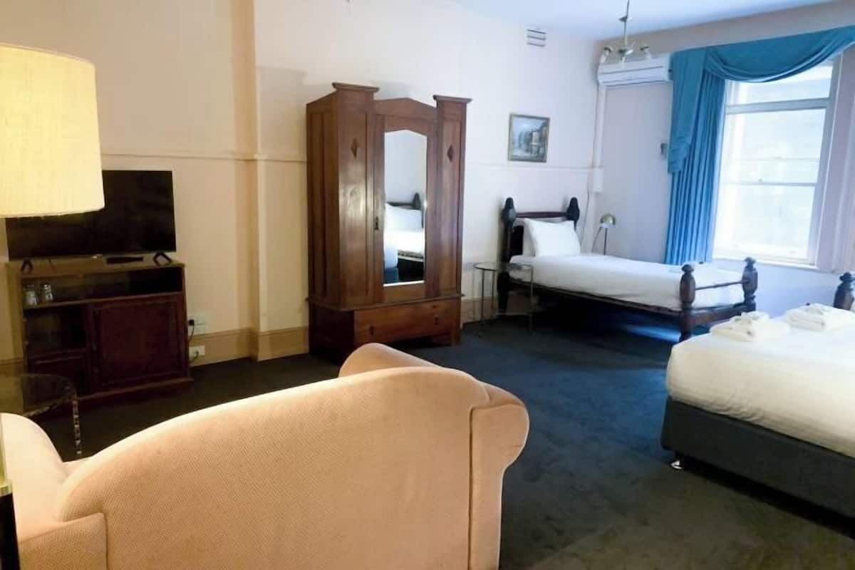 1 slaapkamer, luxe beddengoed, individueel gedecoreerd