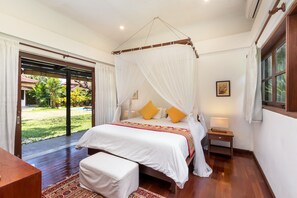 Individualmente decorados, individualmente mobiliados, escrivaninha