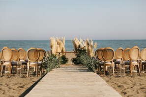 Outdoor wedding area - Sahil Martı Hotel (Mezitli)