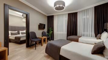 Minibar, in-room safe, free WiFi, wheelchair access