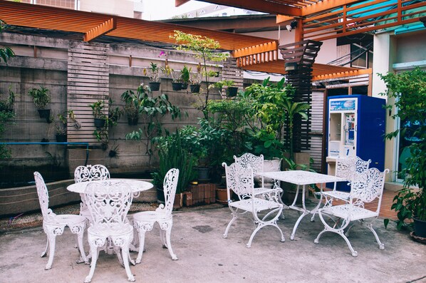 スーペリア アパートメント キングベッド 1 台 2 バスルーム | テラス / パティオ