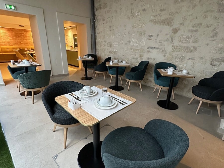 Daily buffet breakfast (EUR 14 per person)