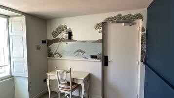 Suite | Premium bedding, minibar, in-room safe, desk