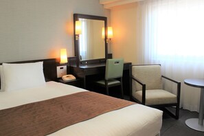 Bureau, Wi-Fi gratuit, draps fournis