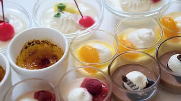 Daily buffet breakfast for a fee