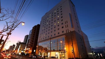 Façade de l’hébergement - soirée/nuit
