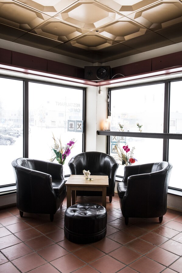 Lobby - Sørreisa Hotell (Sorreisa)