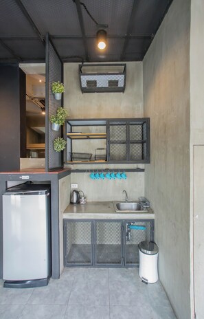 Superior Double Room | Living area - Atlas Bangkok Hotel (Bangkok)