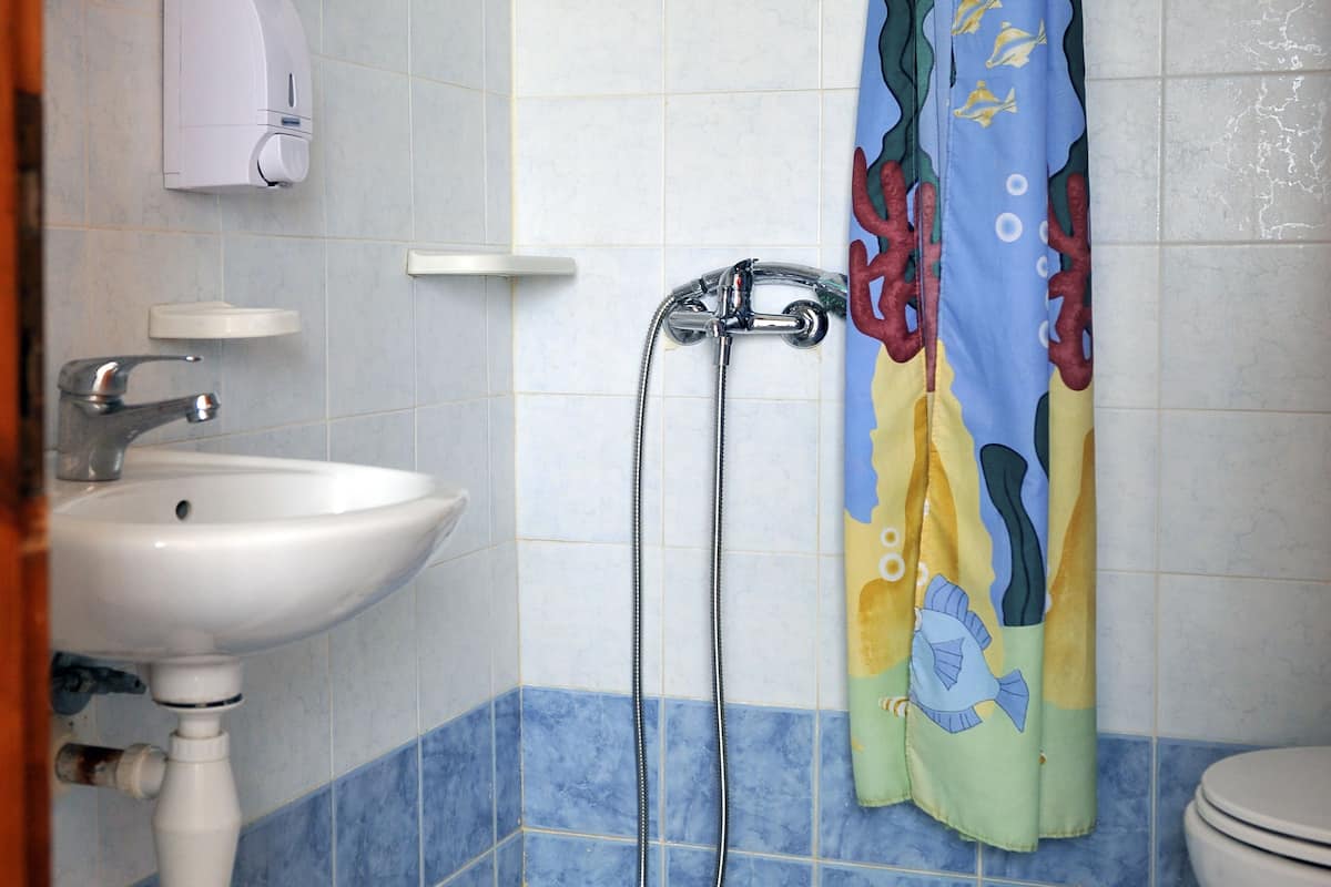 quadruple room, connecting rooms, ground floor (external bathroom) | bathroom | shower, free toiletries, hair dryer, towels