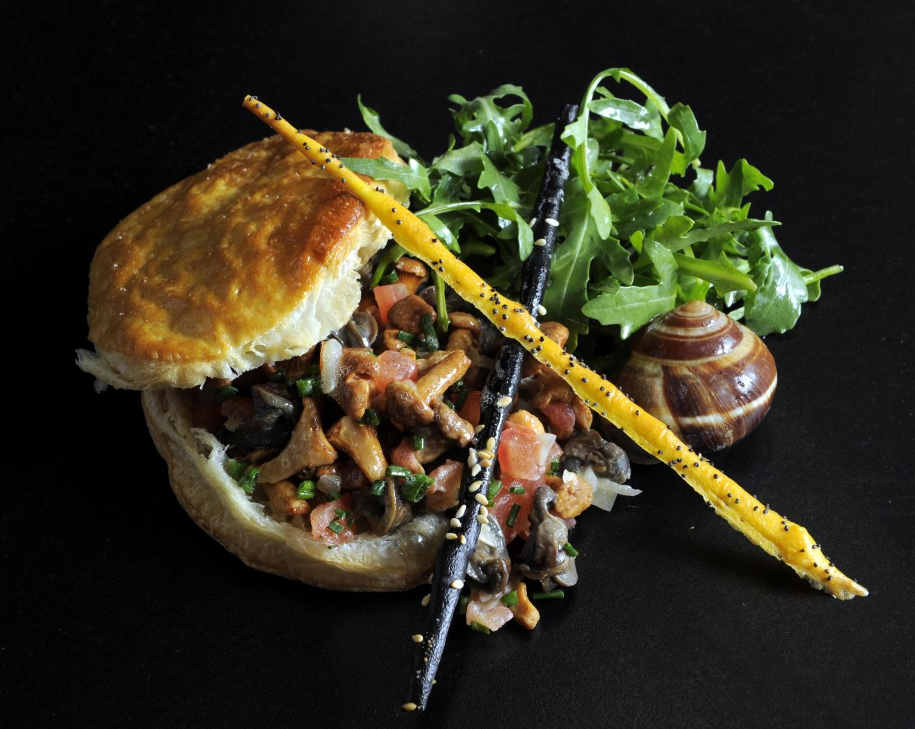 breakfast, lunch, dinner served; french cuisine