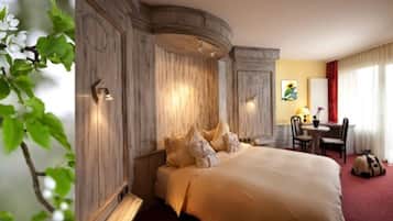 Double Room, Valley View | Desk, iron/ironing board, free WiFi, bed sheets