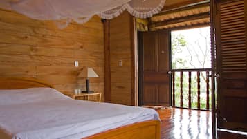 Wooden House Villa 2 bedrooms | In-room safe, rollaway beds, free WiFi