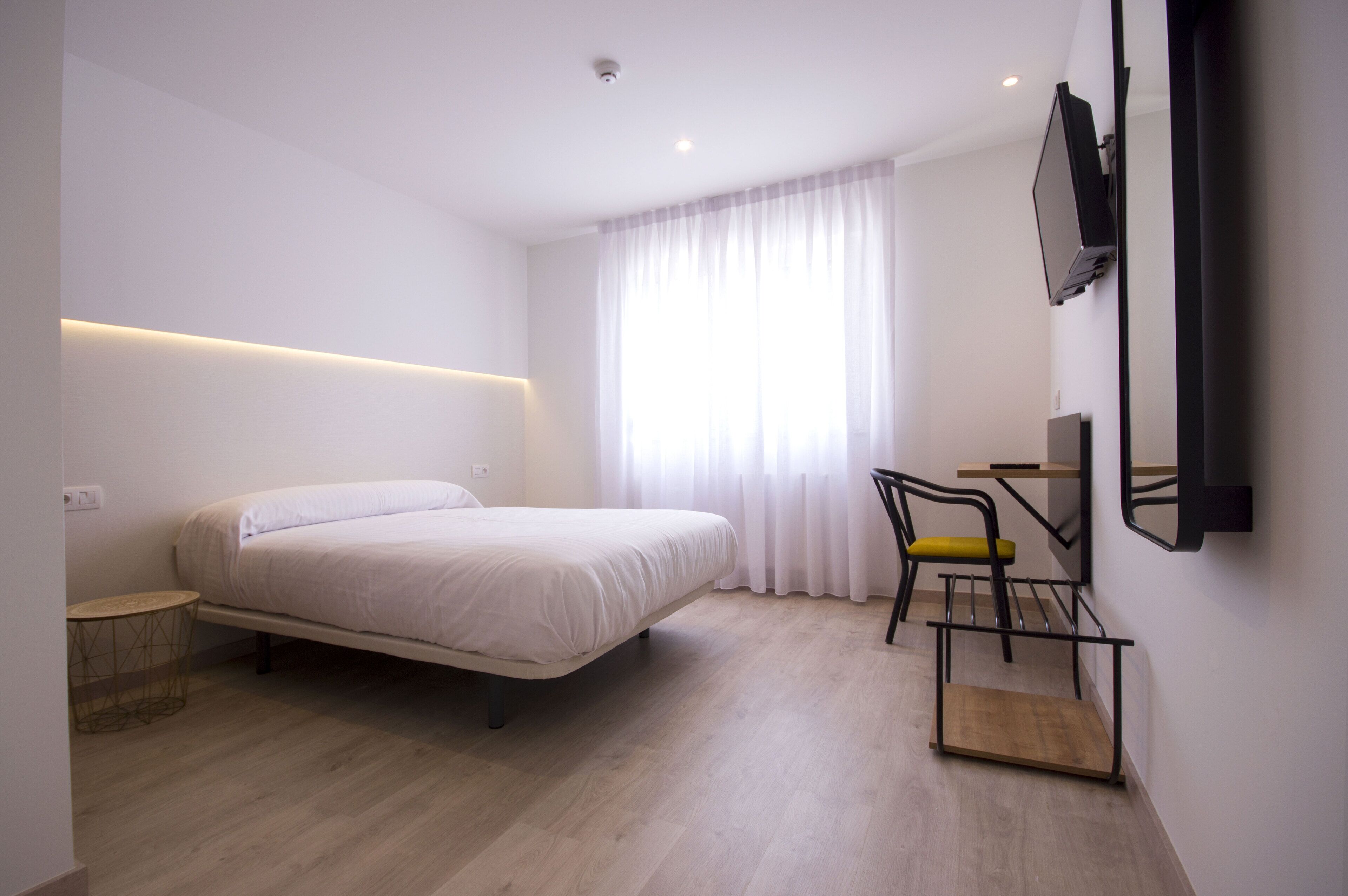 Chambre Double Deluxe, 1 lit double | Bureau, Wi-Fi gratuit, draps fournis