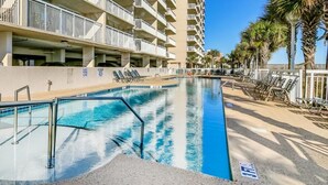 Unclassified image, 3 of 63, button - Crescent Shores by Condo-World (North Myrtle Beach)