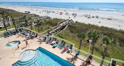 Crescent Shores by Condo-World