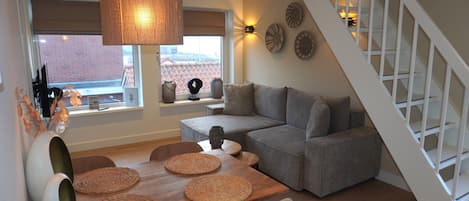 Duplex (Apartment) | Living area